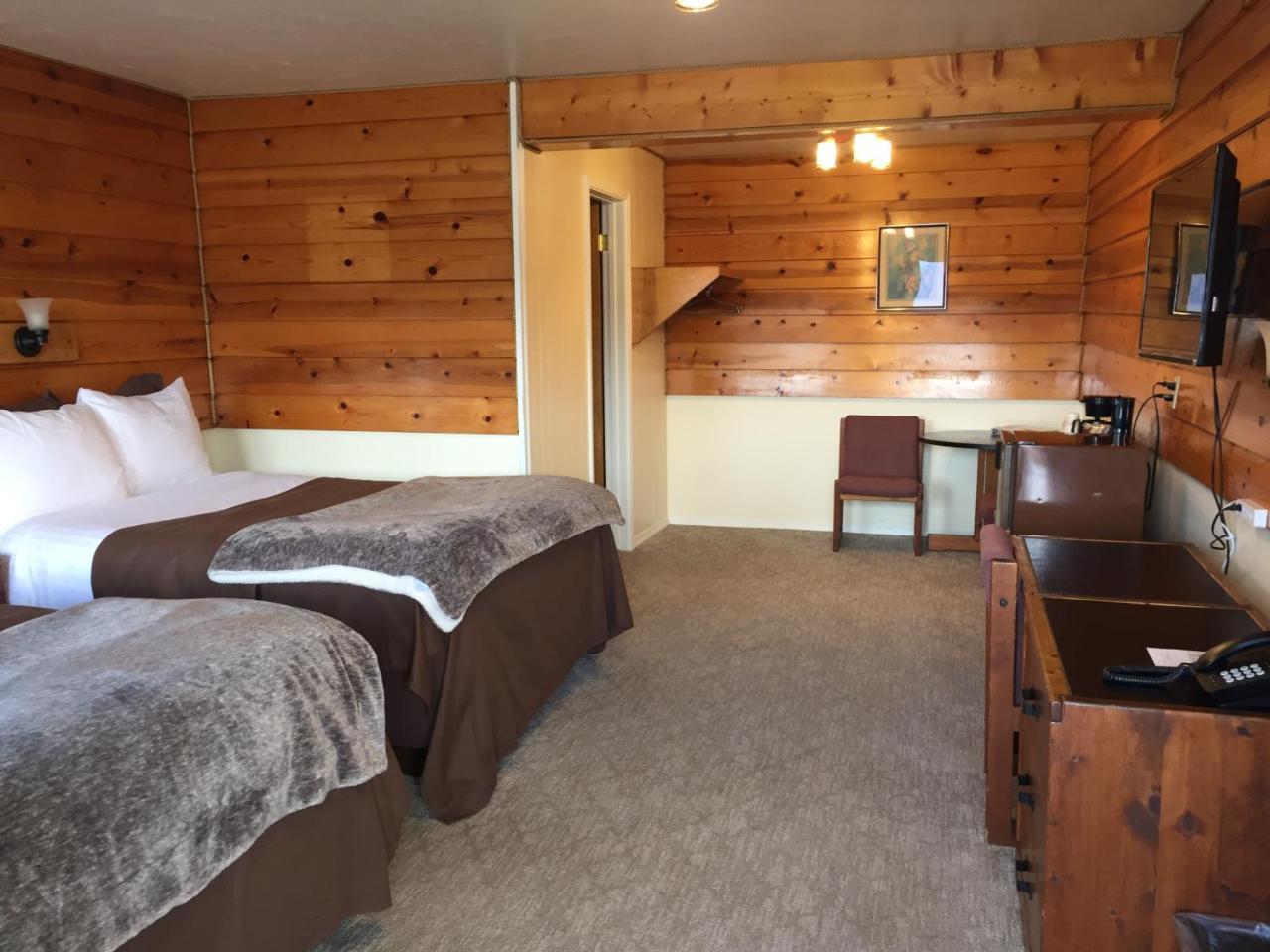 Captain'S Choice Motel Haines Buitenkant foto